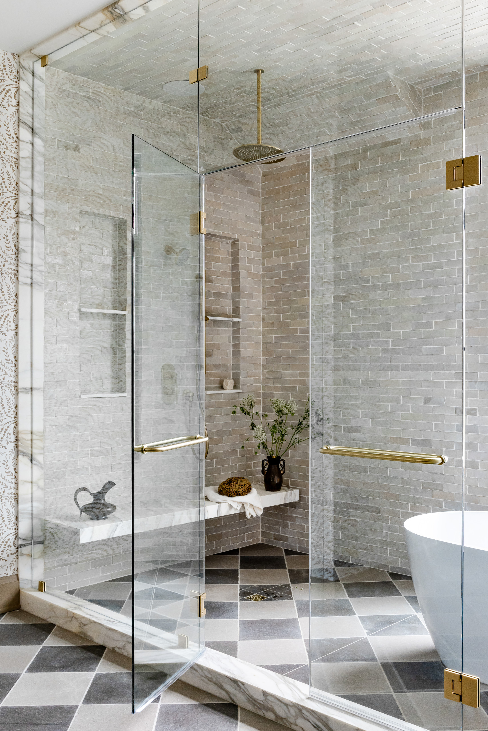 Bold and Beautiful: Decorating Around a Black Shower Door