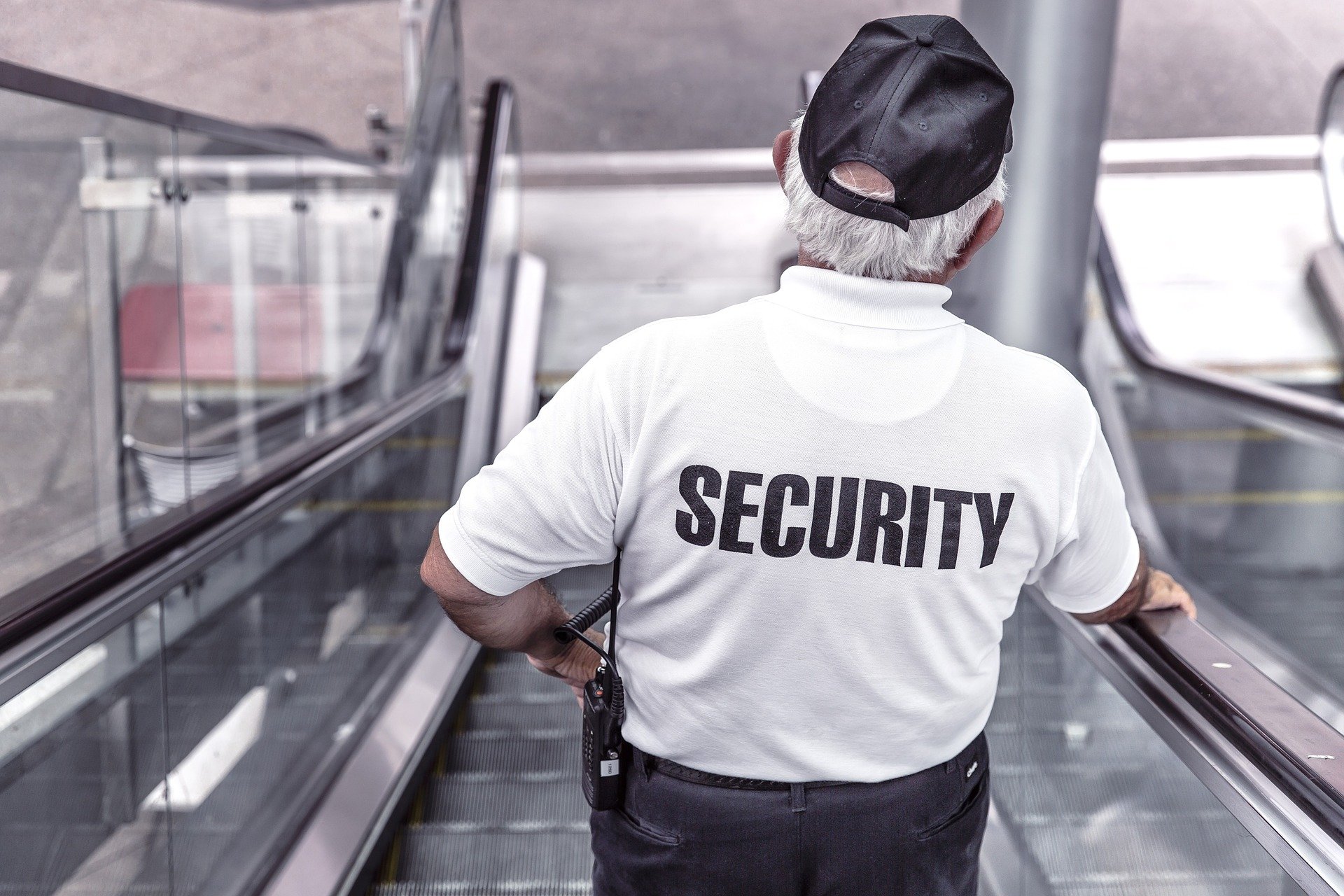 Top Qualities to Look for in Security Guards Leicester