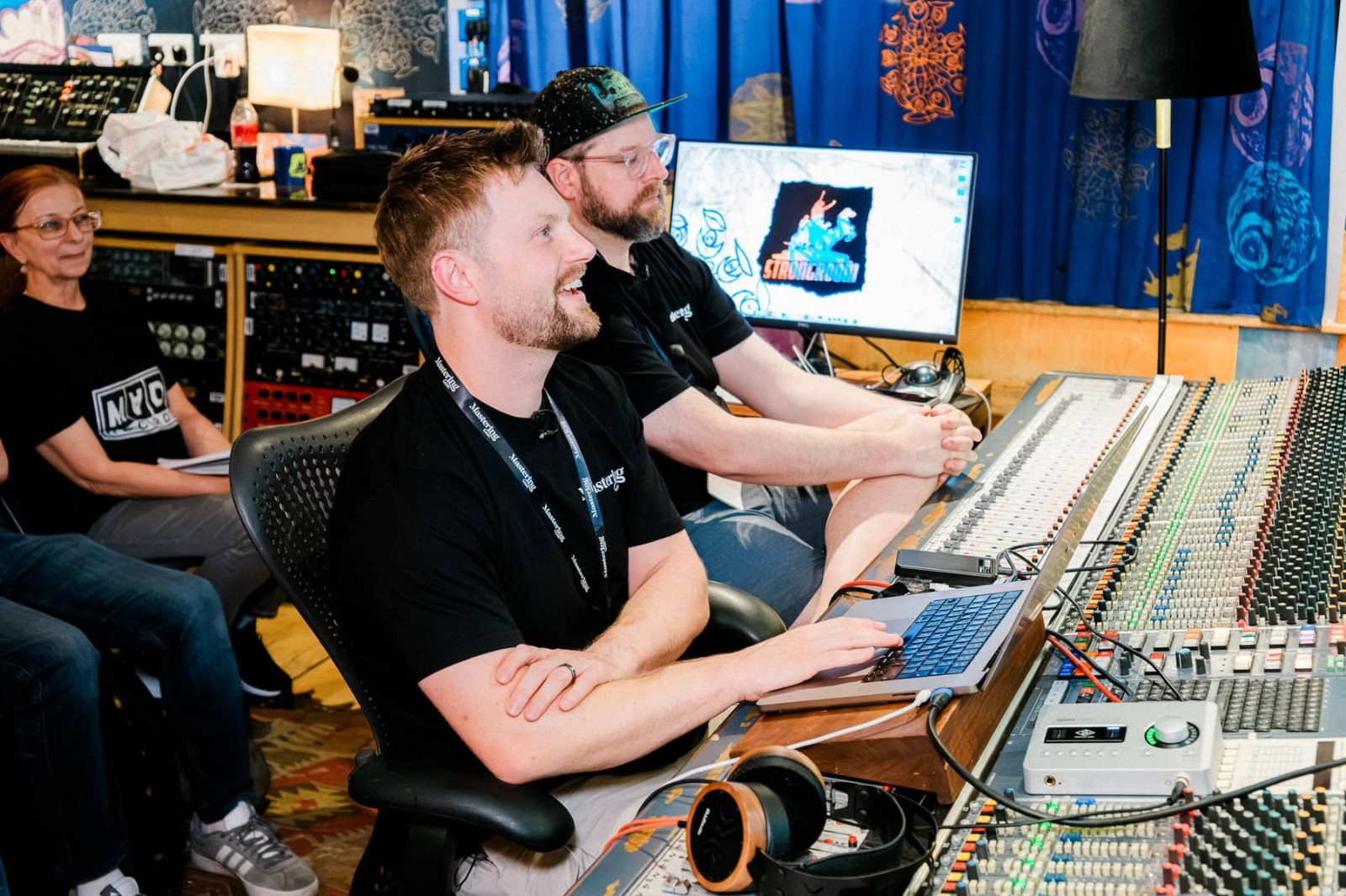 Online mastering by a London-Based Mastering Studio