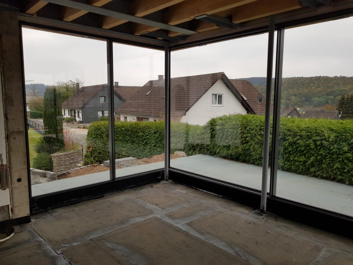 Glasdach fuer Carport mit VSG Glas – Sicherheit von ADA-Wintergarten