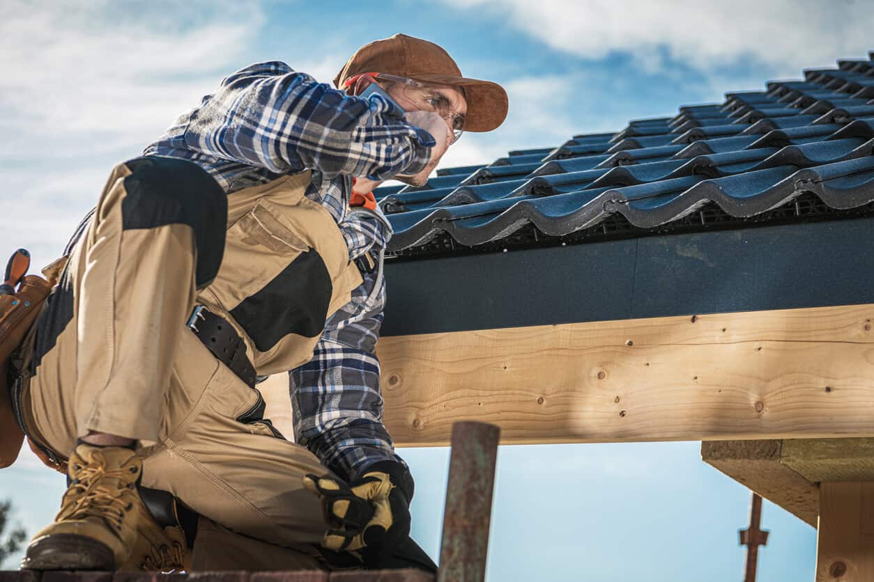 Expert Commercial Roofing Services for Property Managers